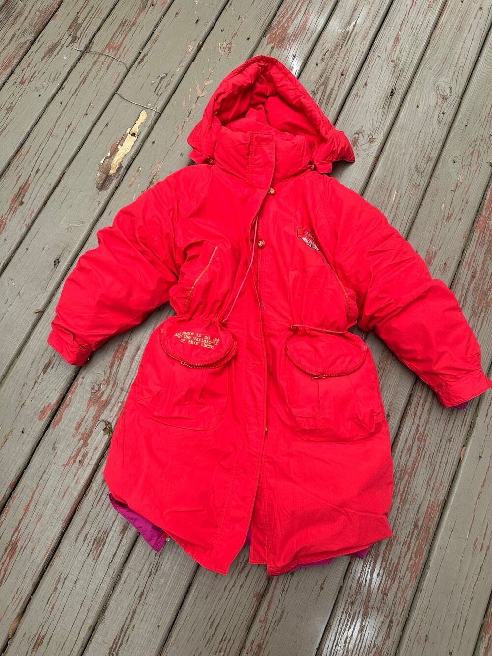 Vintage Red parka Long stadium Puffer Coat  sz L Silong multisport team
